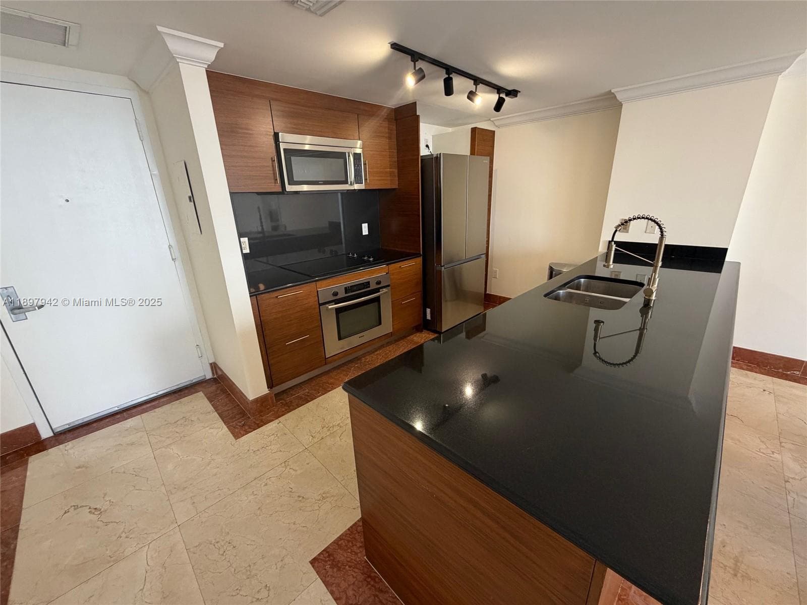 50 Biscayne Blvd # 5211, Miami FL 33132 — 4