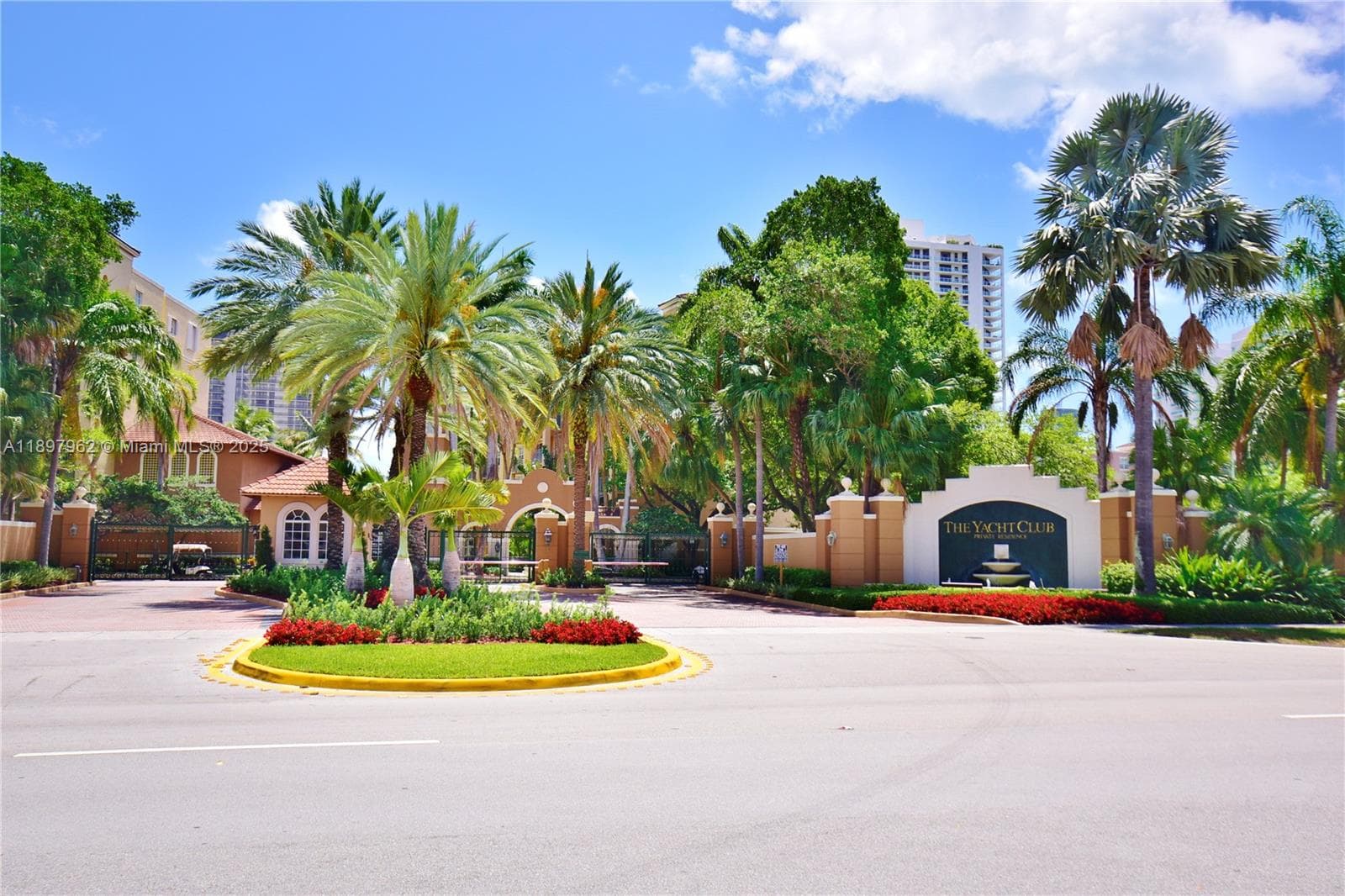 The Yacht Club At Aventura, Aventura, FL — 2