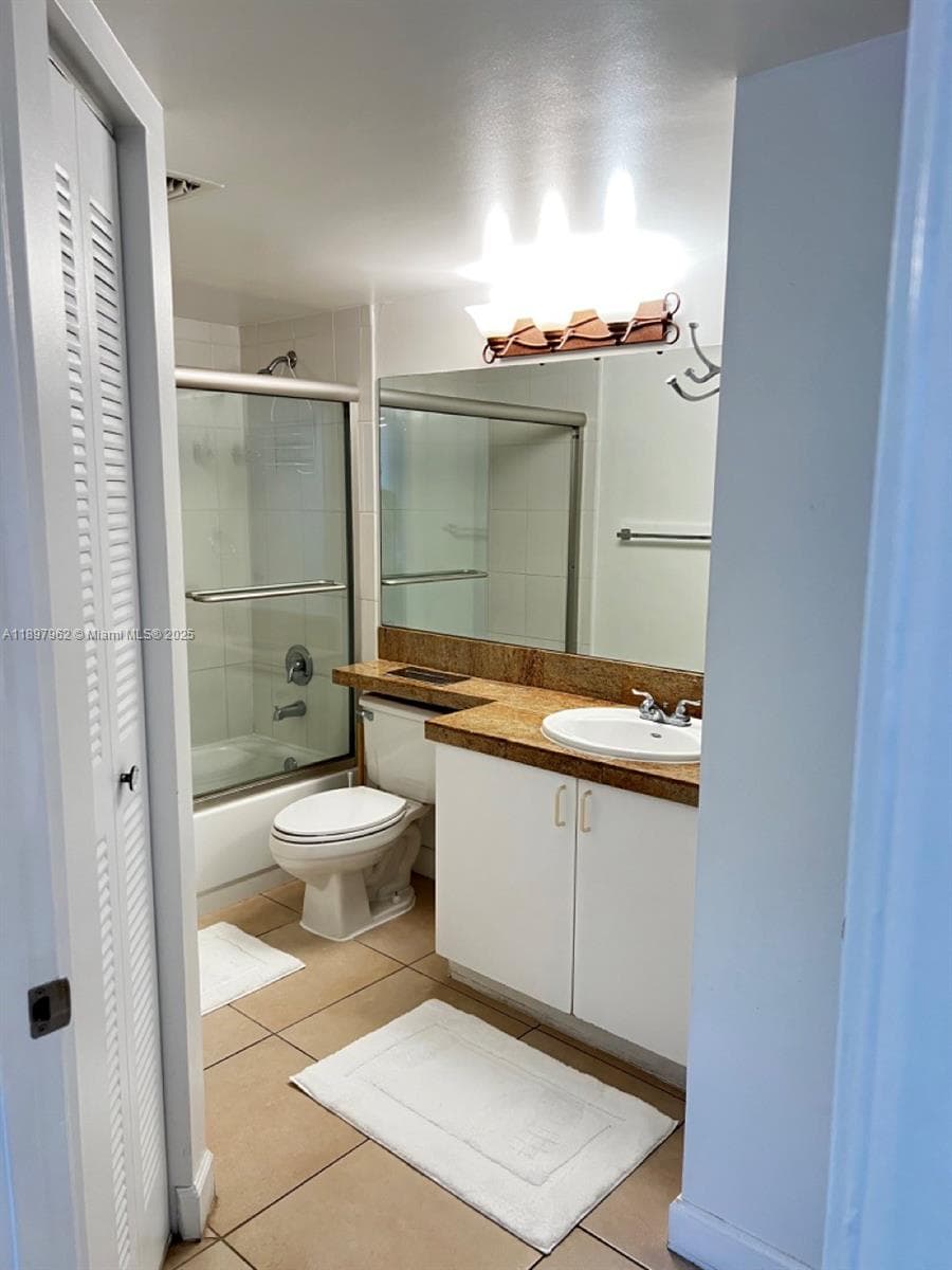 The Yacht Club At Aventura, Aventura, FL — 17