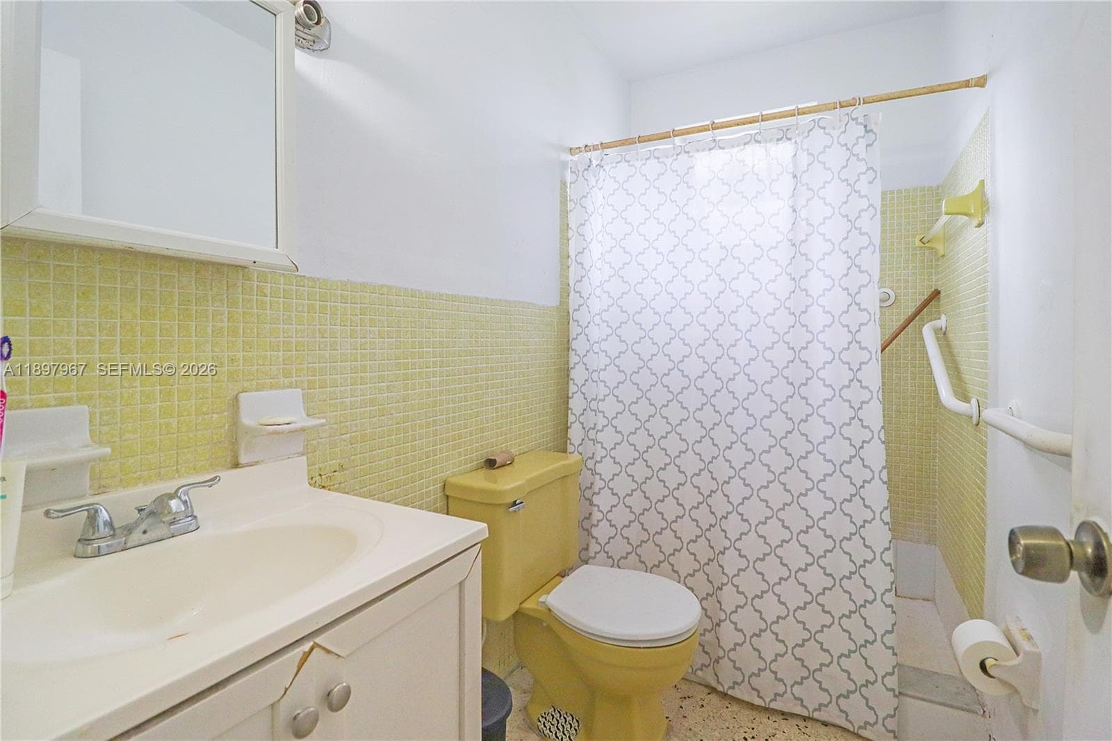 333 SW 30th Ave, Miami FL 33135 — 19