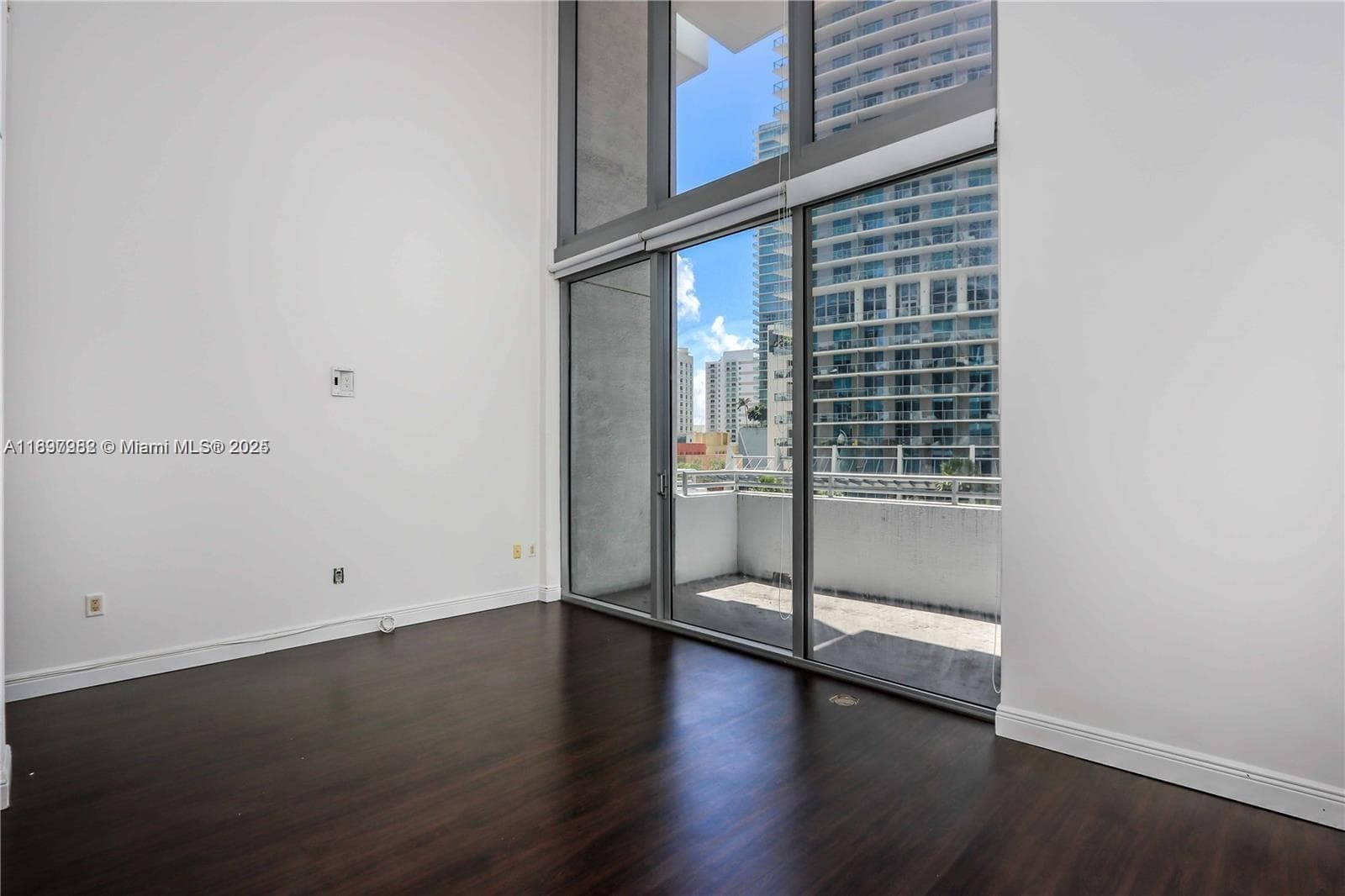 1050 Brickell Ave # 414, Miami FL 33131 — 2