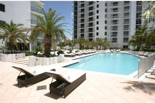 1050 Brickell Ave # 414, Miami FL 33131 — 36