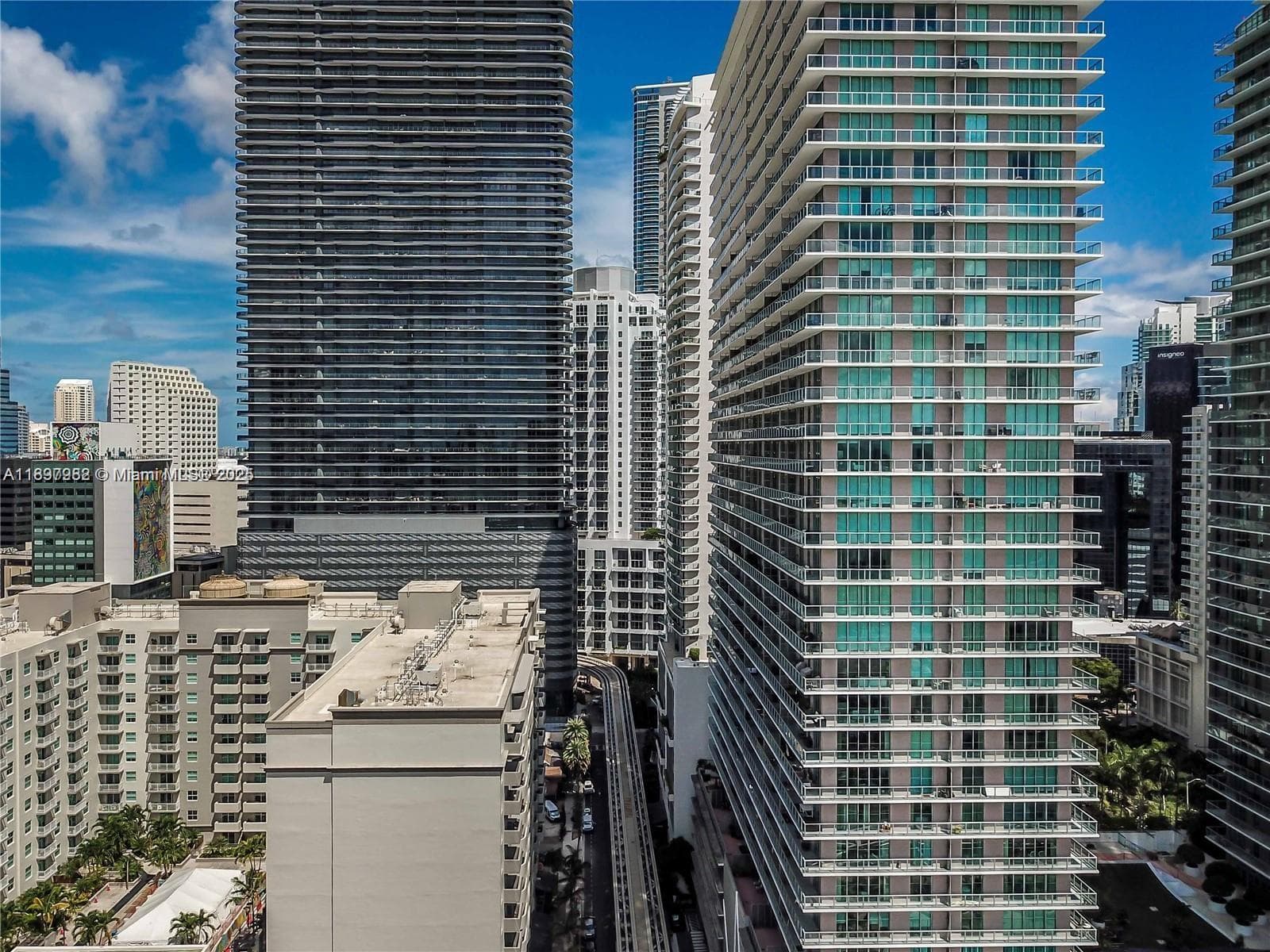 1050 Brickell Ave # 414, Miami FL 33131 — 32