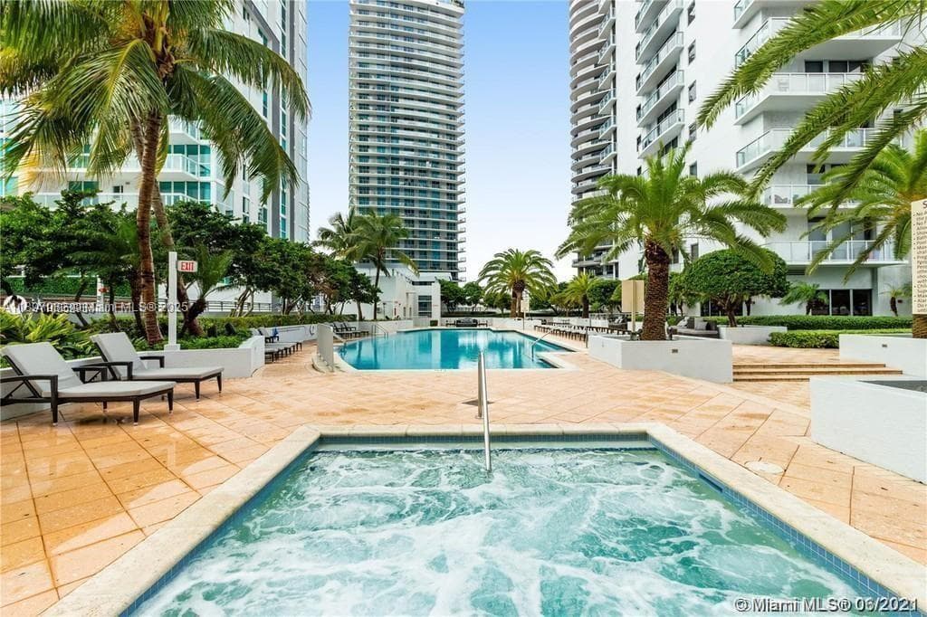 1050 Brickell Ave # 414, Miami FL 33131 — 37