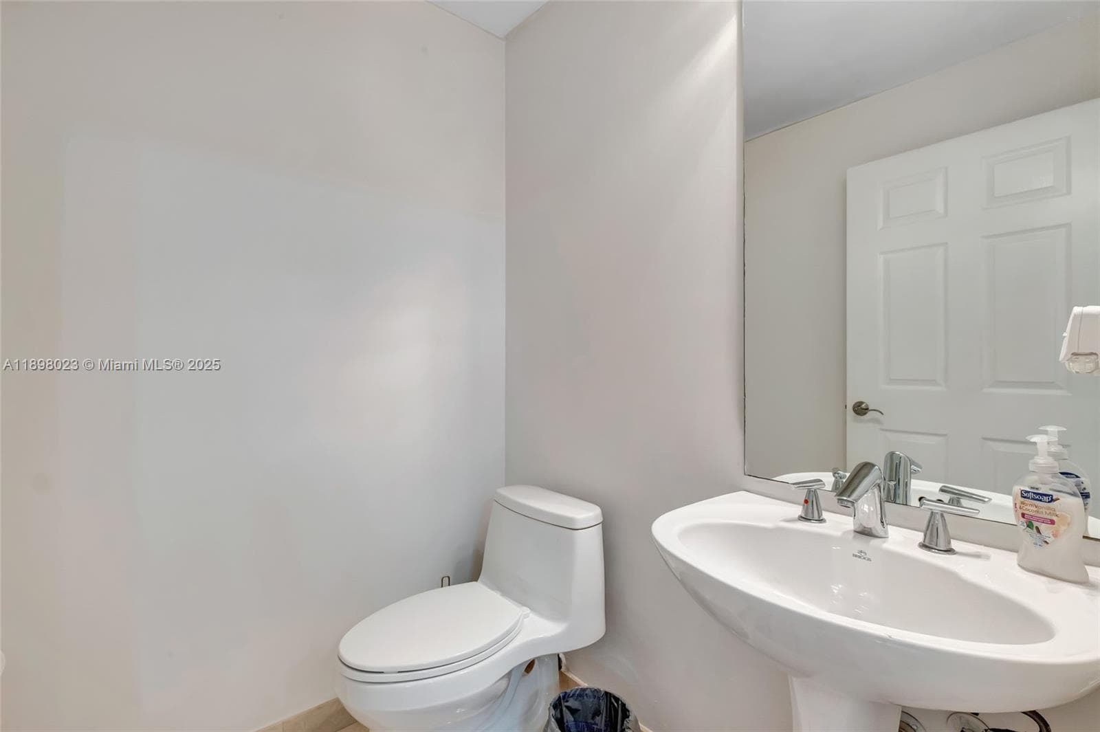 18409 NE 27th Ct # 156, Aventura FL 33160 — 14