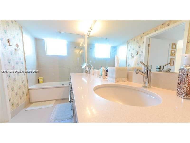 6700 Indian Creek Dr # 908, Miami Beach FL 33141 — 13