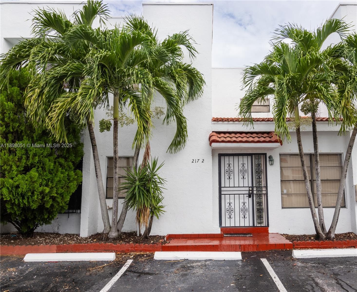 217 NW 109th Ave # 217, Miami FL 33172 — 1