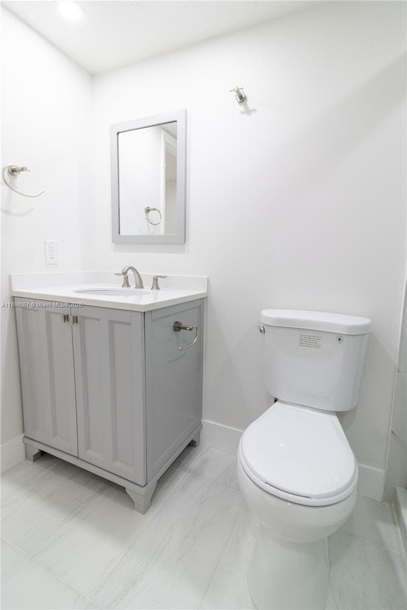 217 NW 109th Ave # 217, Miami FL 33172 — 14