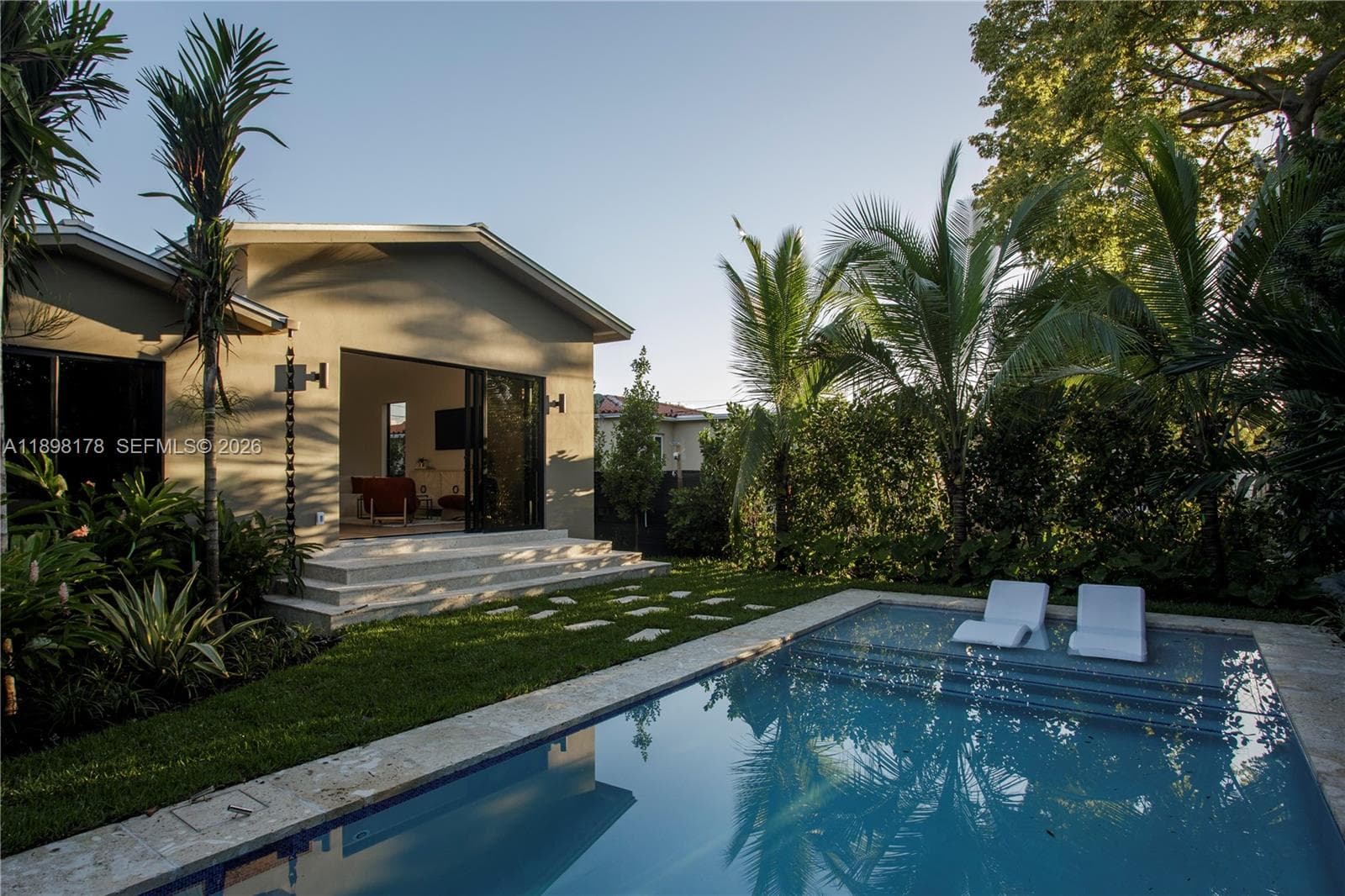 2434 SW 19th St, Miami FL 33145 — 17
