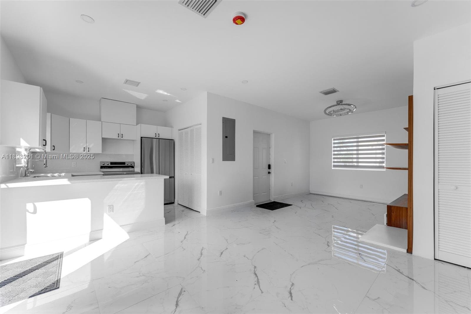 3840 SW 91st Ave, Miami FL 33165 — 10