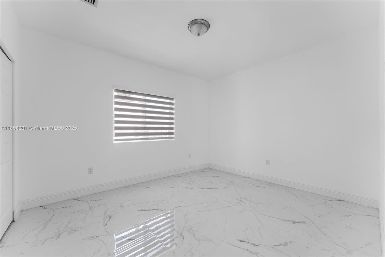 3840 SW 91st Ave, Miami FL 33165 — 19