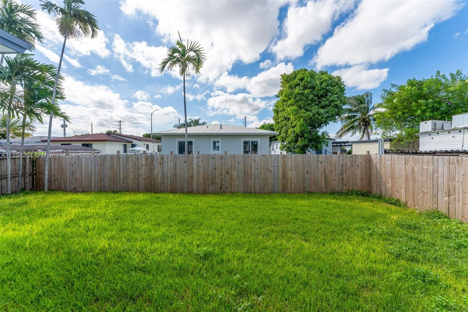 3840 SW 91st Ave, Miami FL 33165 — 21
