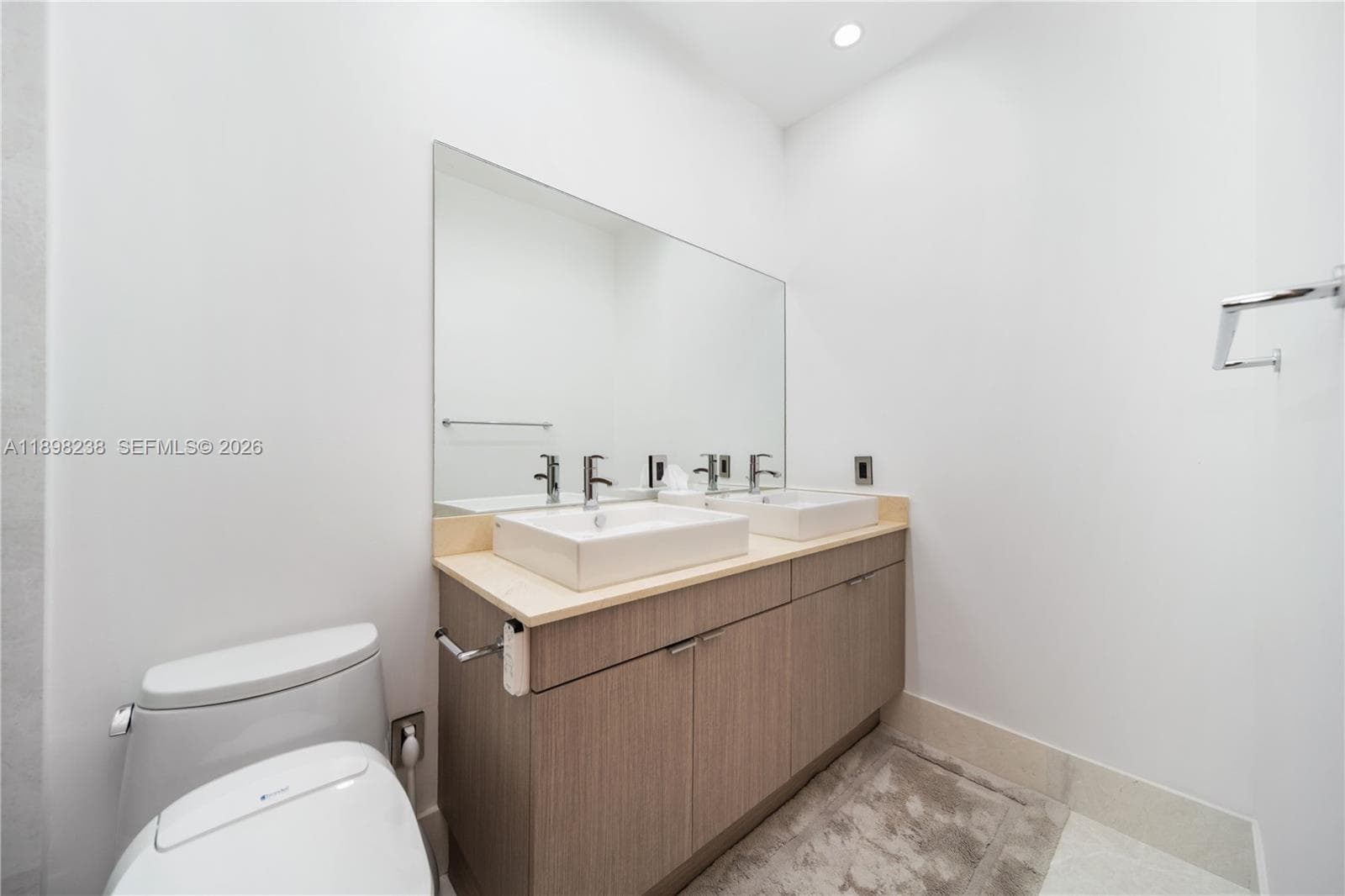 3705 NE 214  St # 13, Aventura FL 33180 — 51