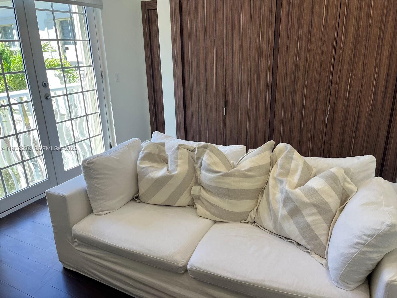 3705 NE 214  St # 13, Aventura FL 33180 — 44