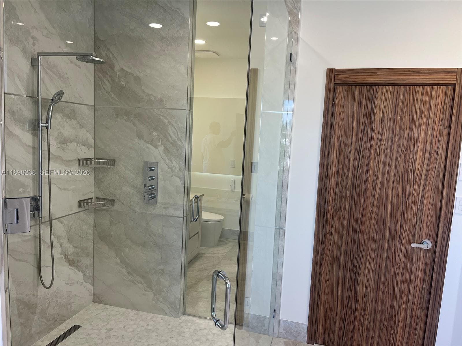 3705 NE 214  St # 13, Aventura FL 33180 — 35