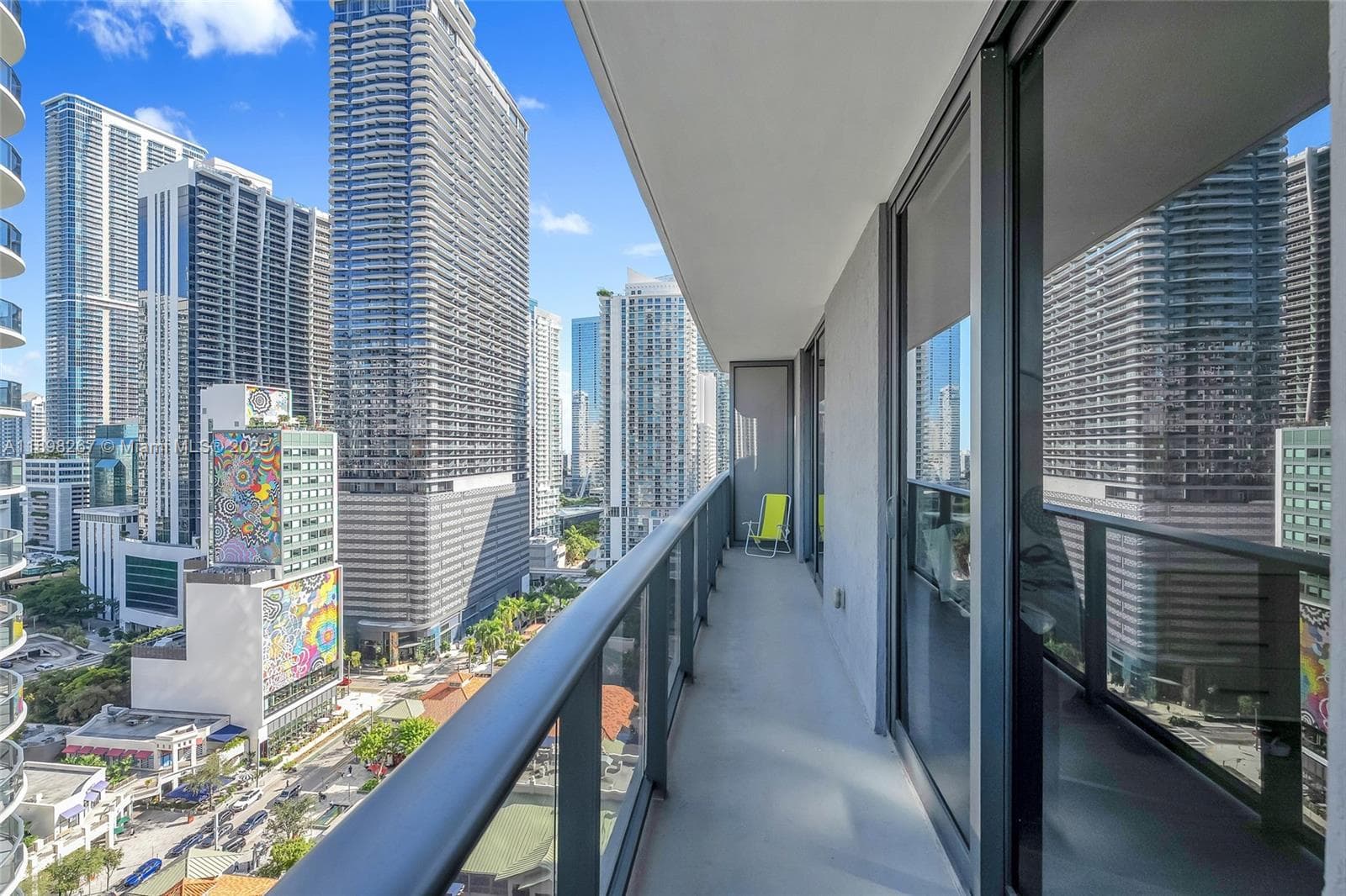 55 SW 9th St # 1802, Miami FL 33130 — 15