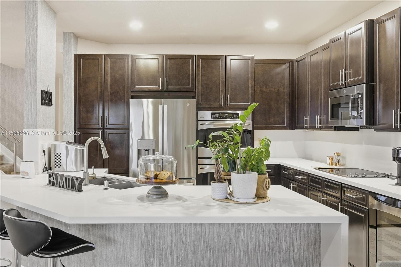 8870 NW 99th Path, Doral FL 33178 — 10