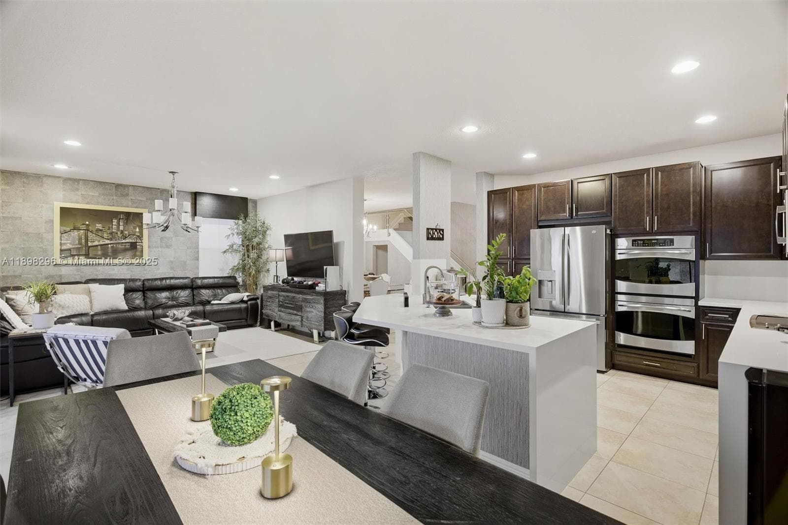 8870 NW 99th Path, Doral FL 33178 — 11