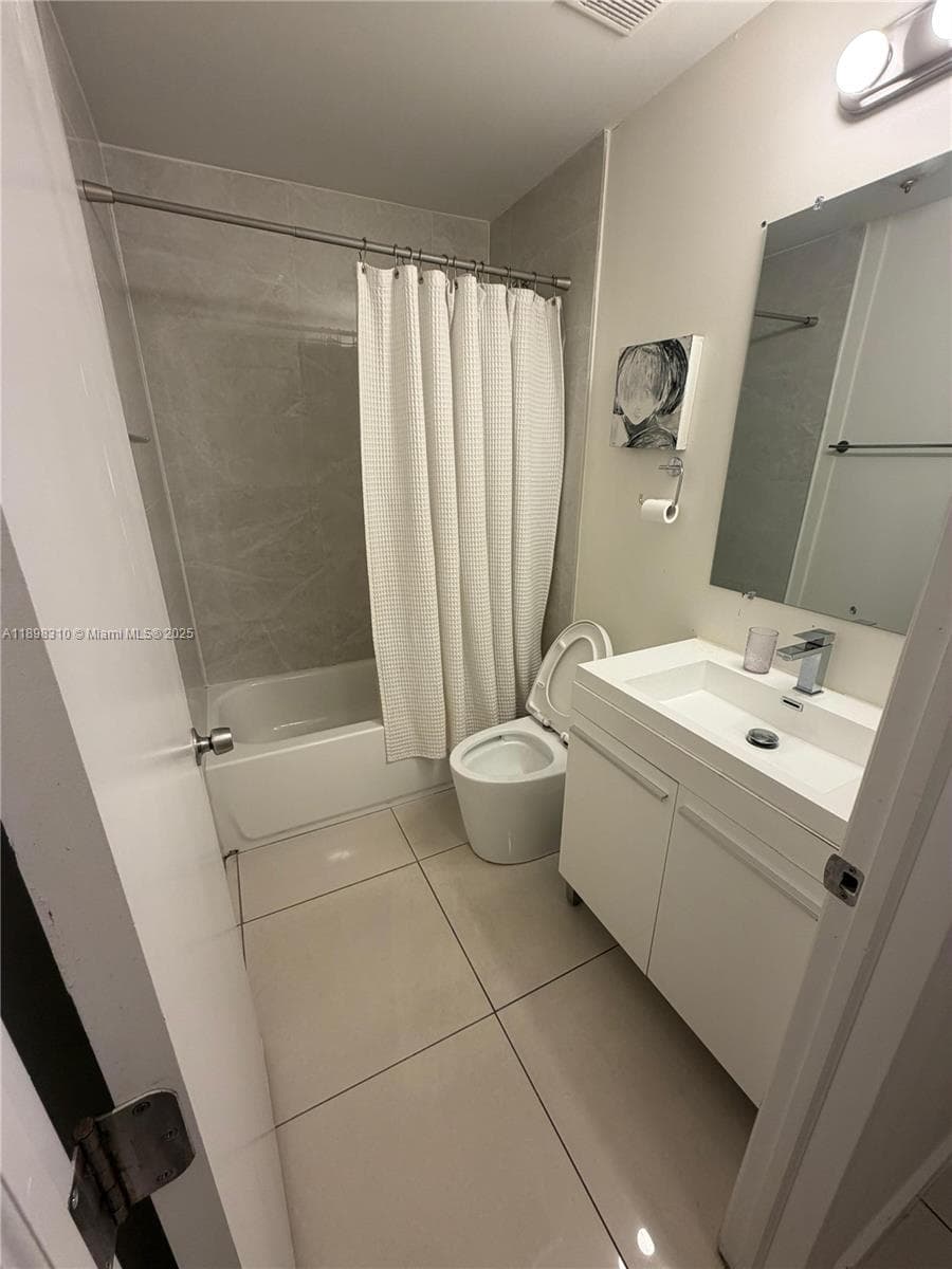 1132 NW 38th St # 1132, Miami FL 33127 — 7