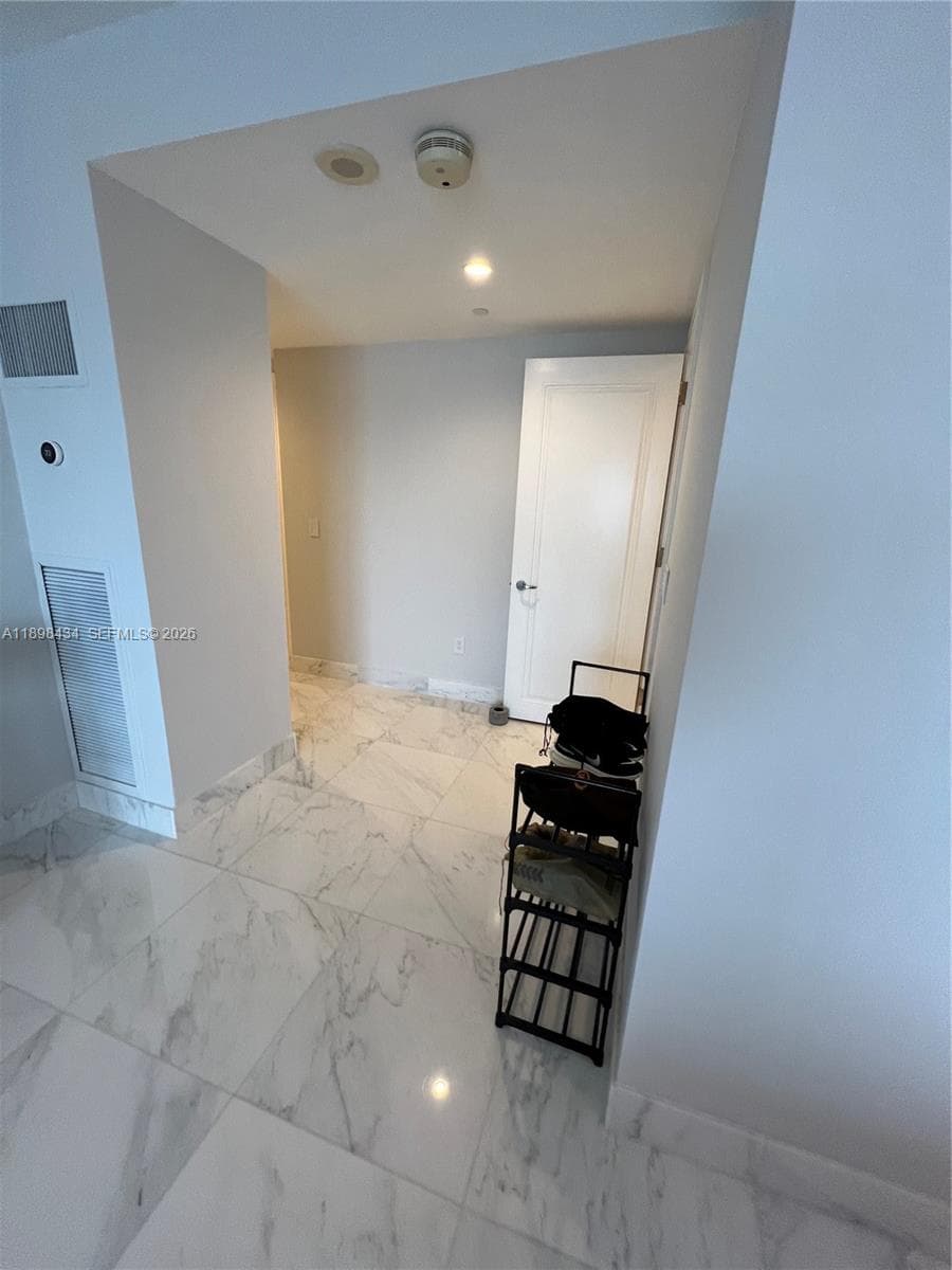 1435 Brickell Ave # 3307, Miami FL 33131 — 23