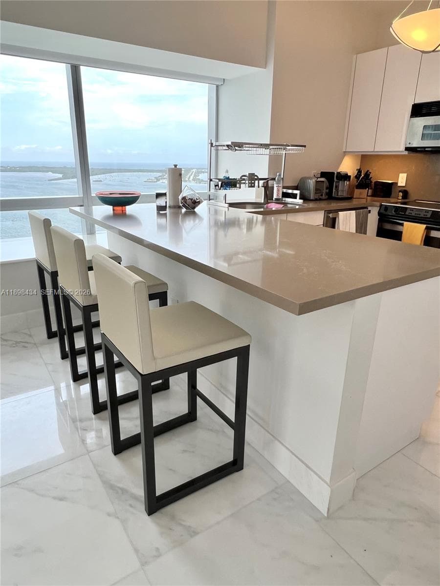 1435 Brickell Ave # 3307, Miami FL 33131 — 47