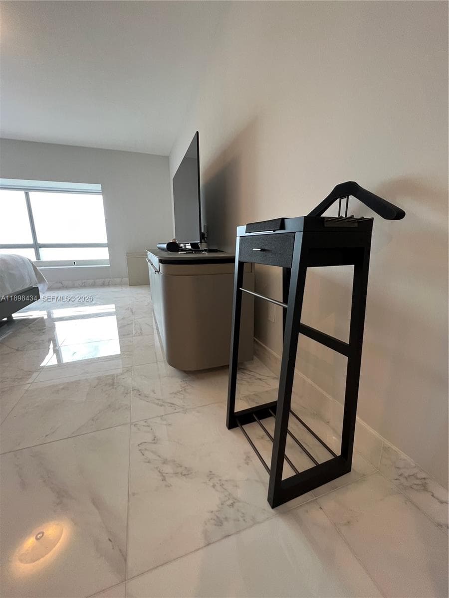 1435 Brickell Ave # 3307, Miami FL 33131 — 16