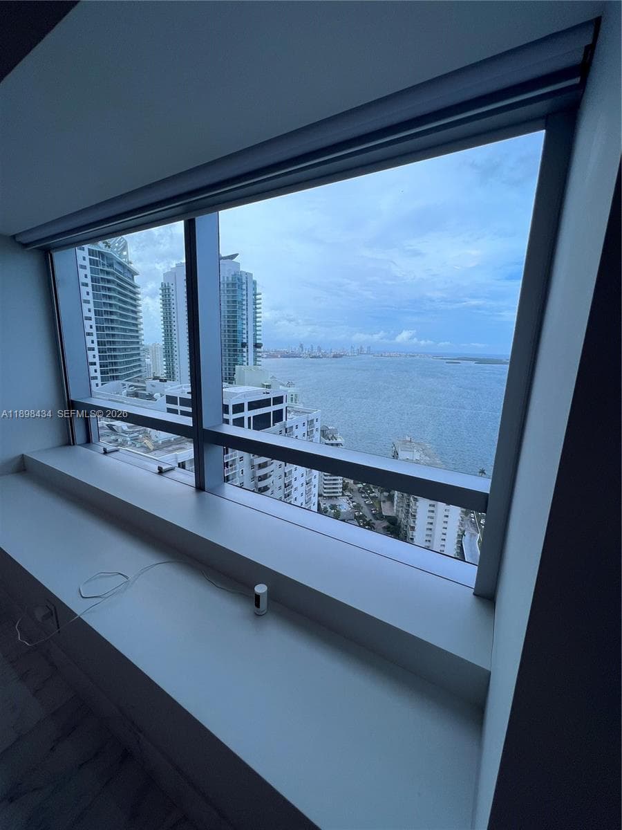 1435 Brickell Ave # 3307, Miami FL 33131 — 22