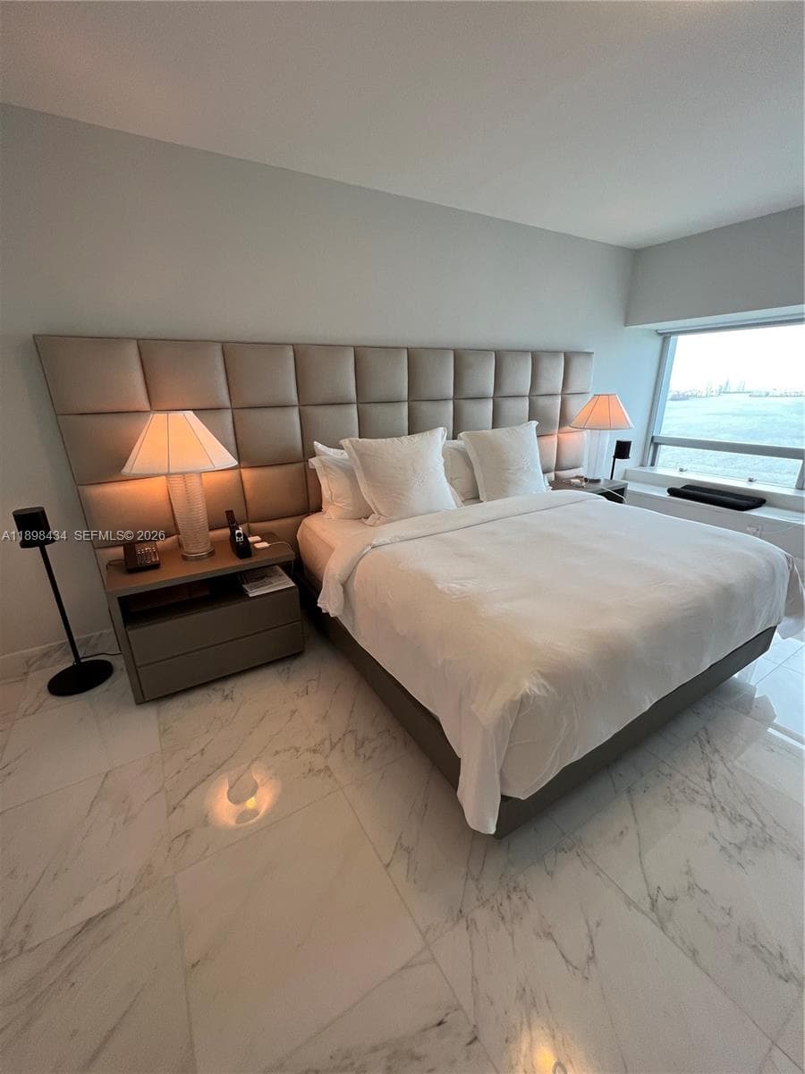 1435 Brickell Ave # 3307, Miami FL 33131 — 19