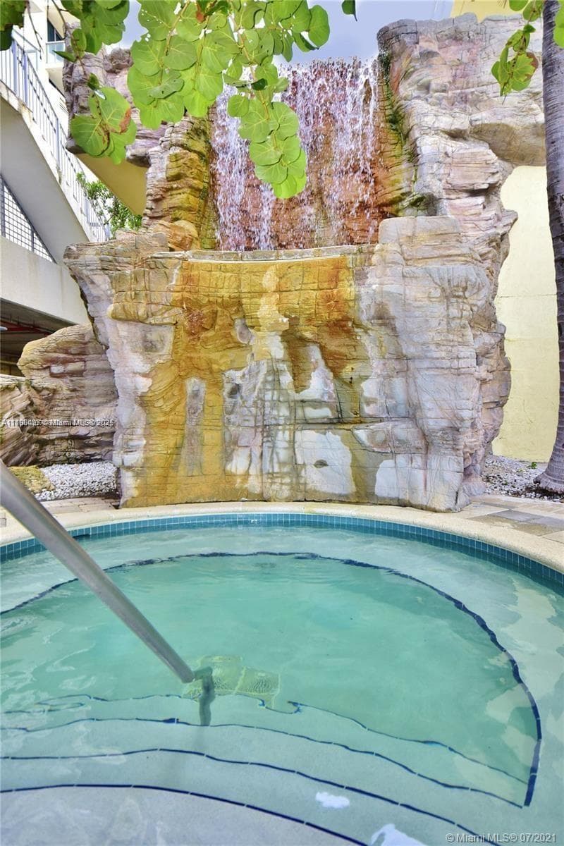 17375 Collins Ave # 2002, Sunny Isles Beach FL 33160 — 21
