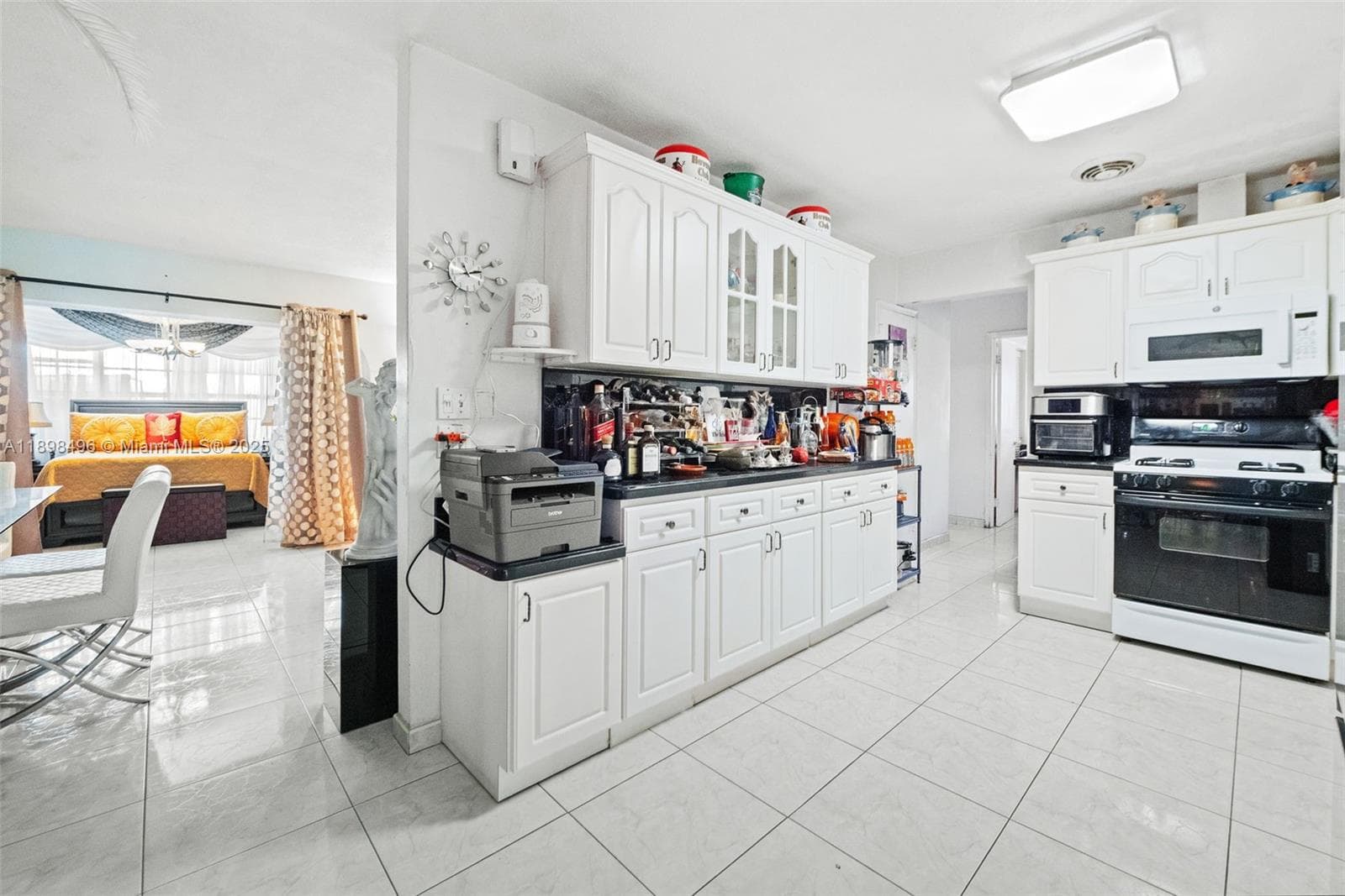 100 E 37th St, Hialeah FL 33013 — 12