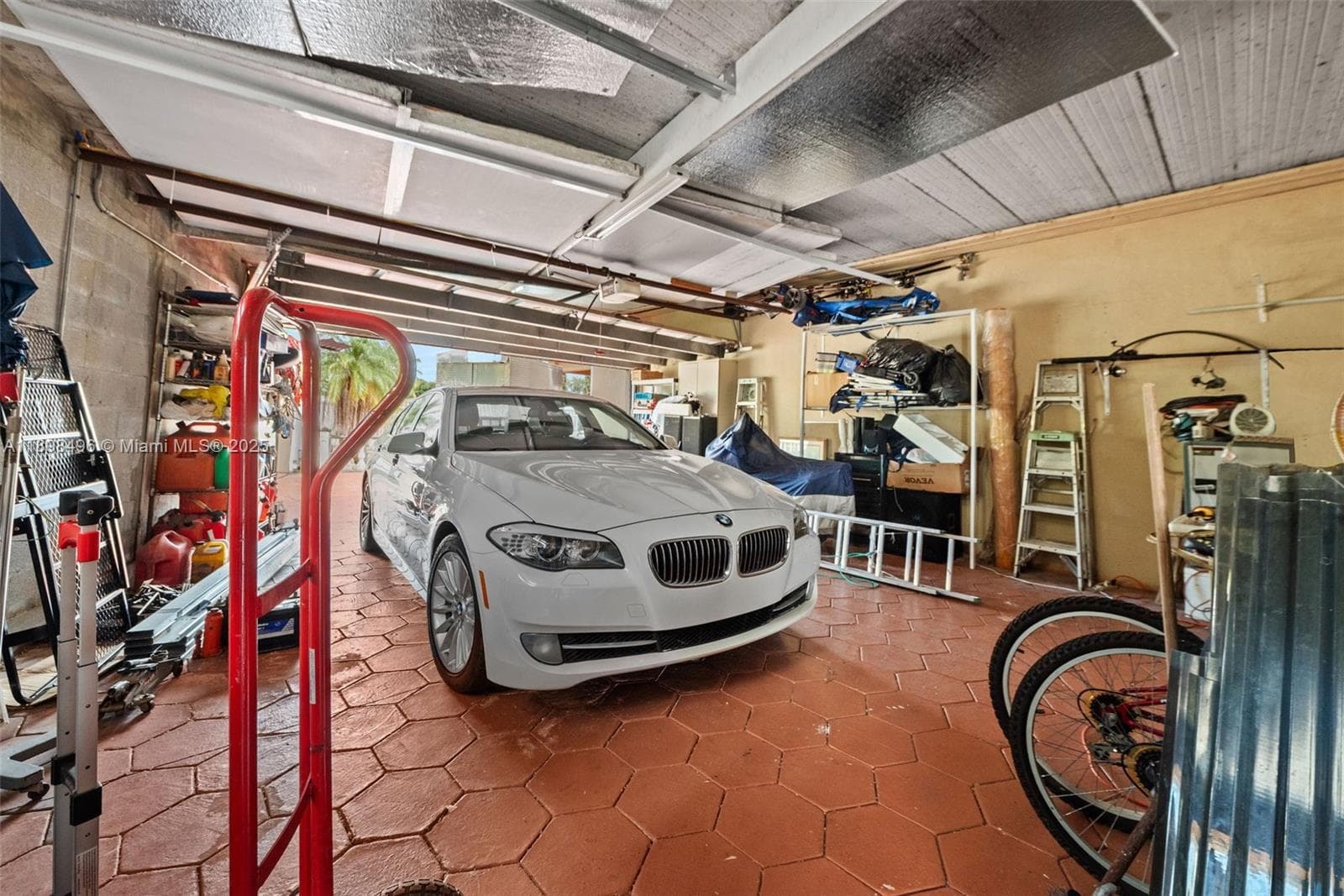 100 E 37th St, Hialeah FL 33013 — 21