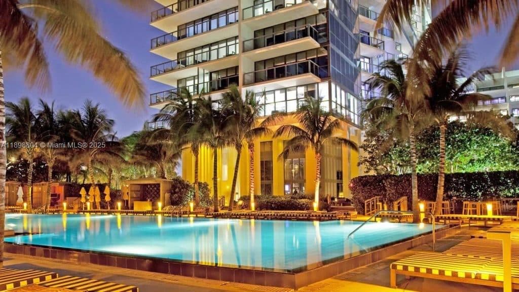 2201 Collins Ave # 626, Miami Beach FL 33139 — 11