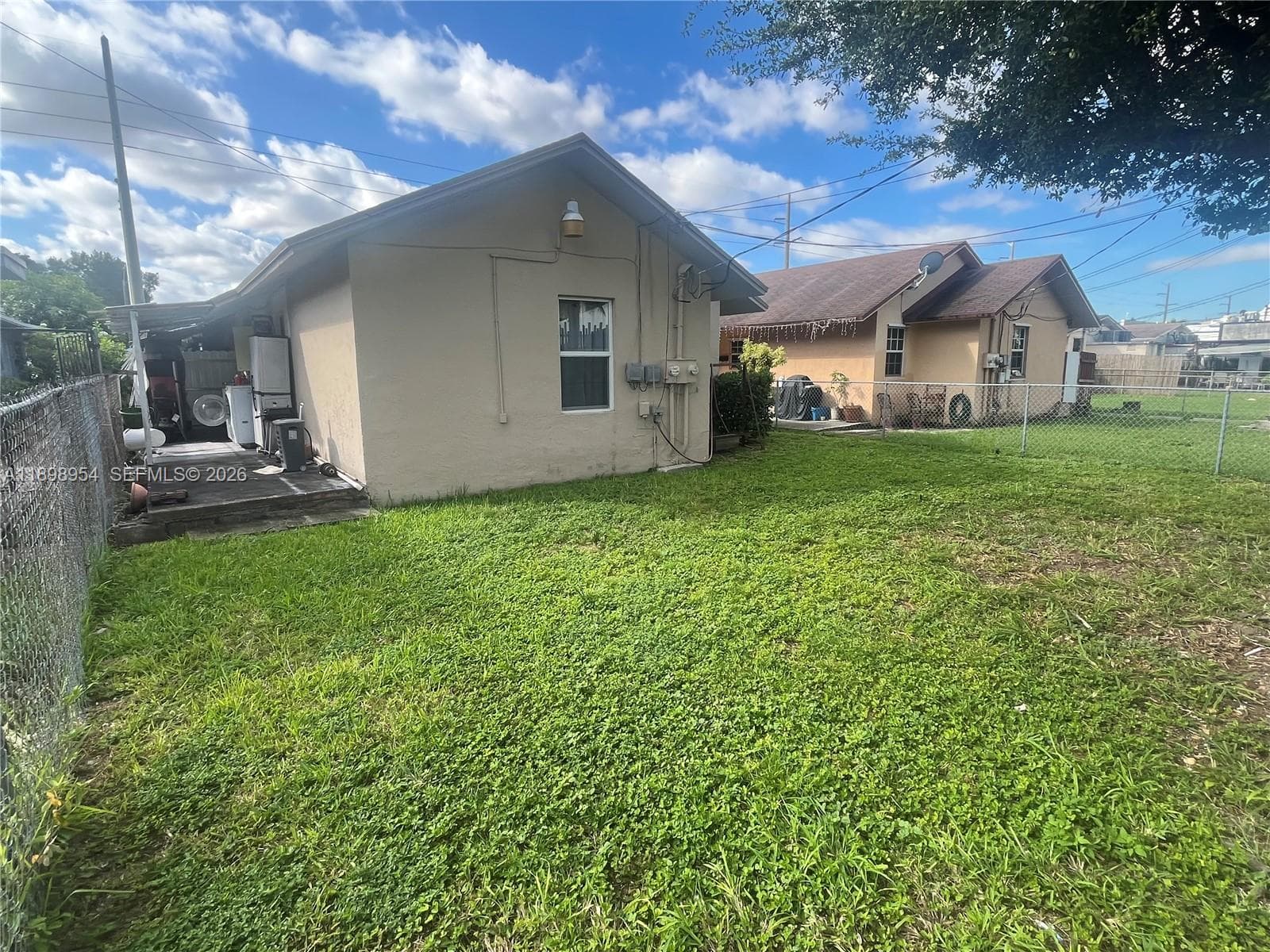 453 E 13th St, Hialeah FL 33010 — 9
