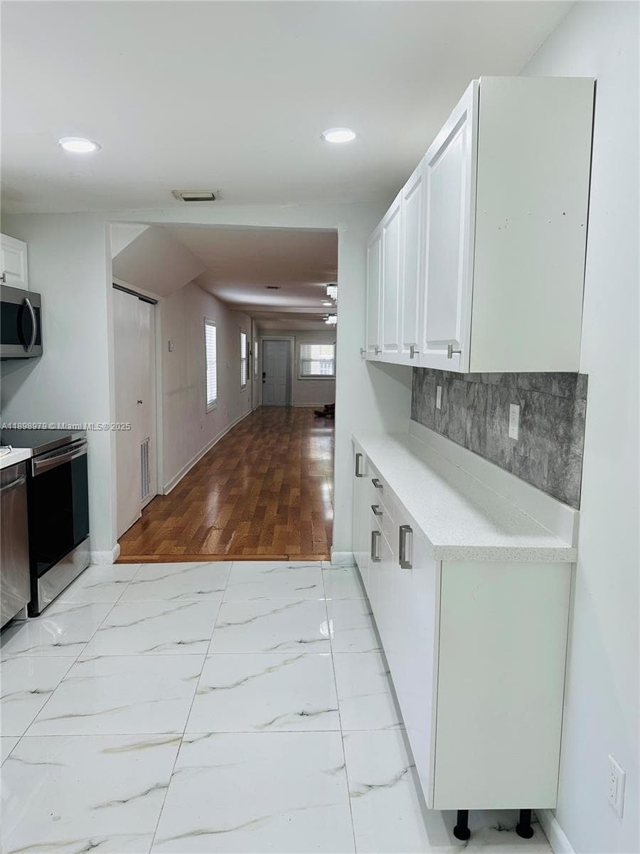 17926 SW 104th Ave, Miami FL 33157 — 28