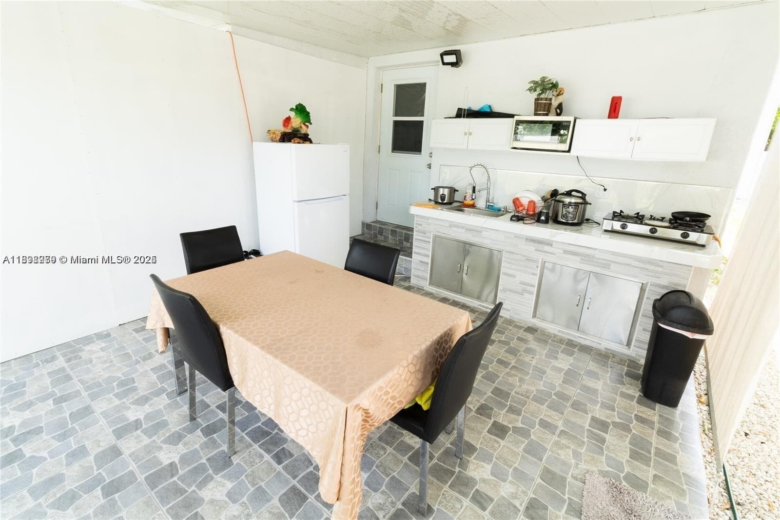 17926 SW 104th Ave, Miami FL 33157 — 34
