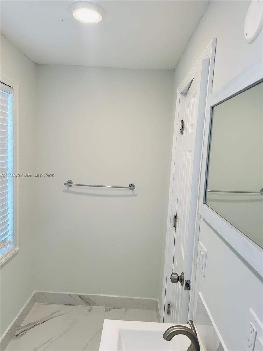 17926 SW 104th Ave, Miami FL 33157 — 18