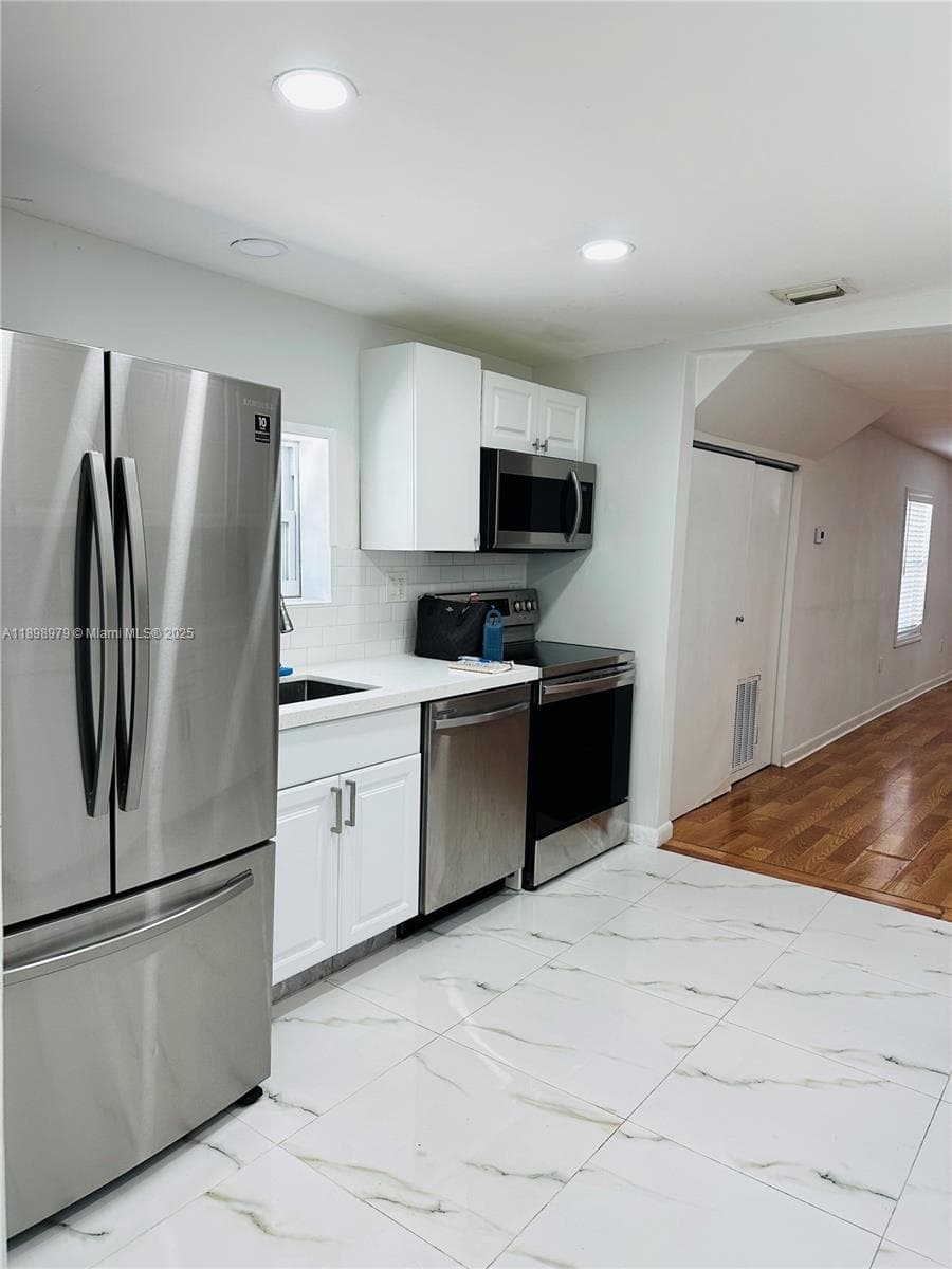 17926 SW 104th Ave, Miami FL 33157 — 25