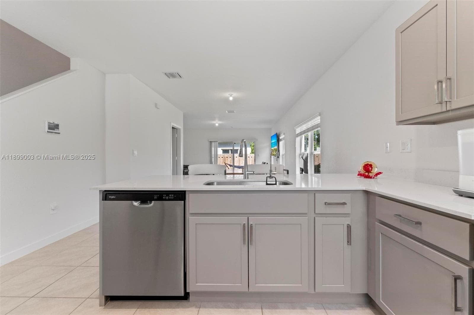 377 NE 1st Dr, Florida City FL 33034 — 10