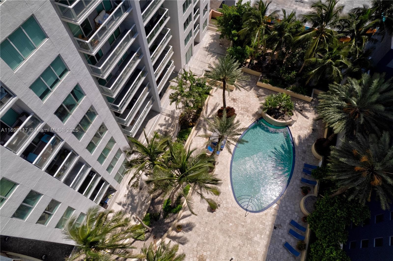 253 NE 2nd St # 2003, Miami FL 33132 — 12