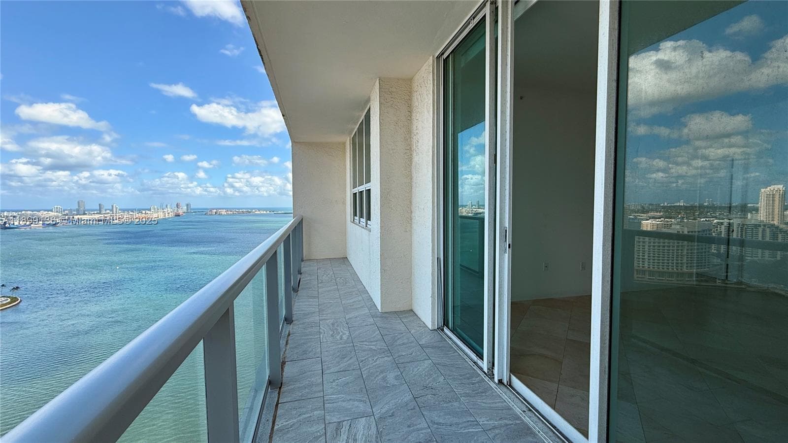 1155 Brickell Bay Dr, Miami FL 33131 — 27