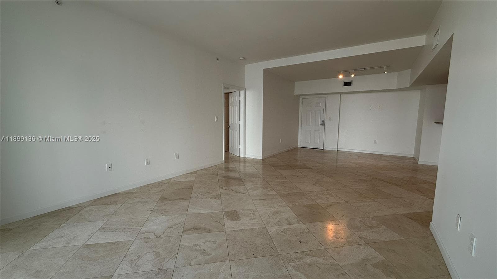 1155 Brickell Bay Dr, Miami FL 33131 — 4