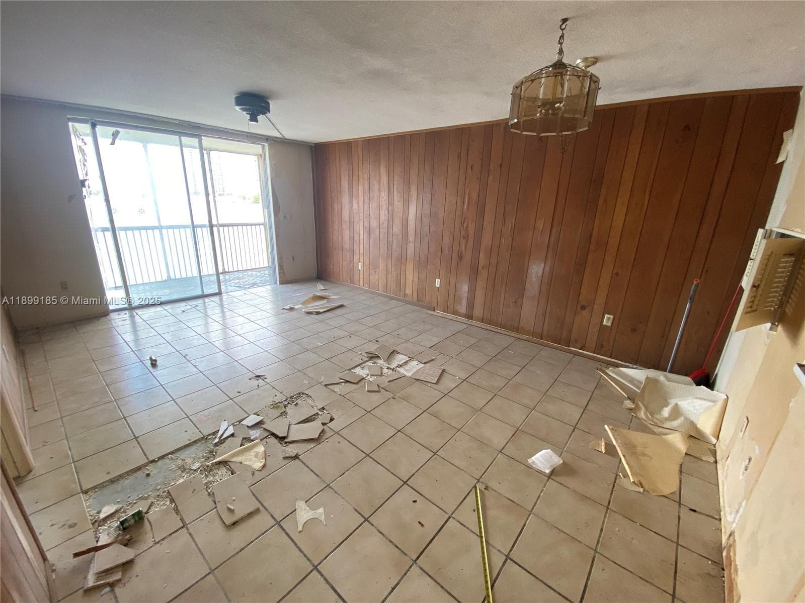 2920 Point East Dr # N311, Aventura FL 33160 — 2