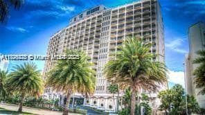 5401 Collins Ave # 729, Miami Beach FL 33140 — 1