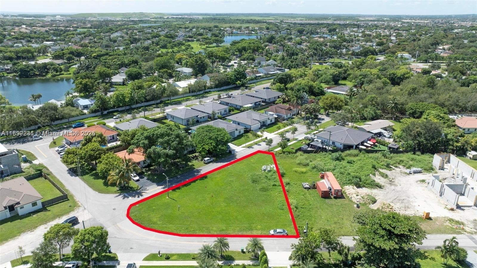 9800 SW 213th St, Cutler Bay FL 33189 — 2