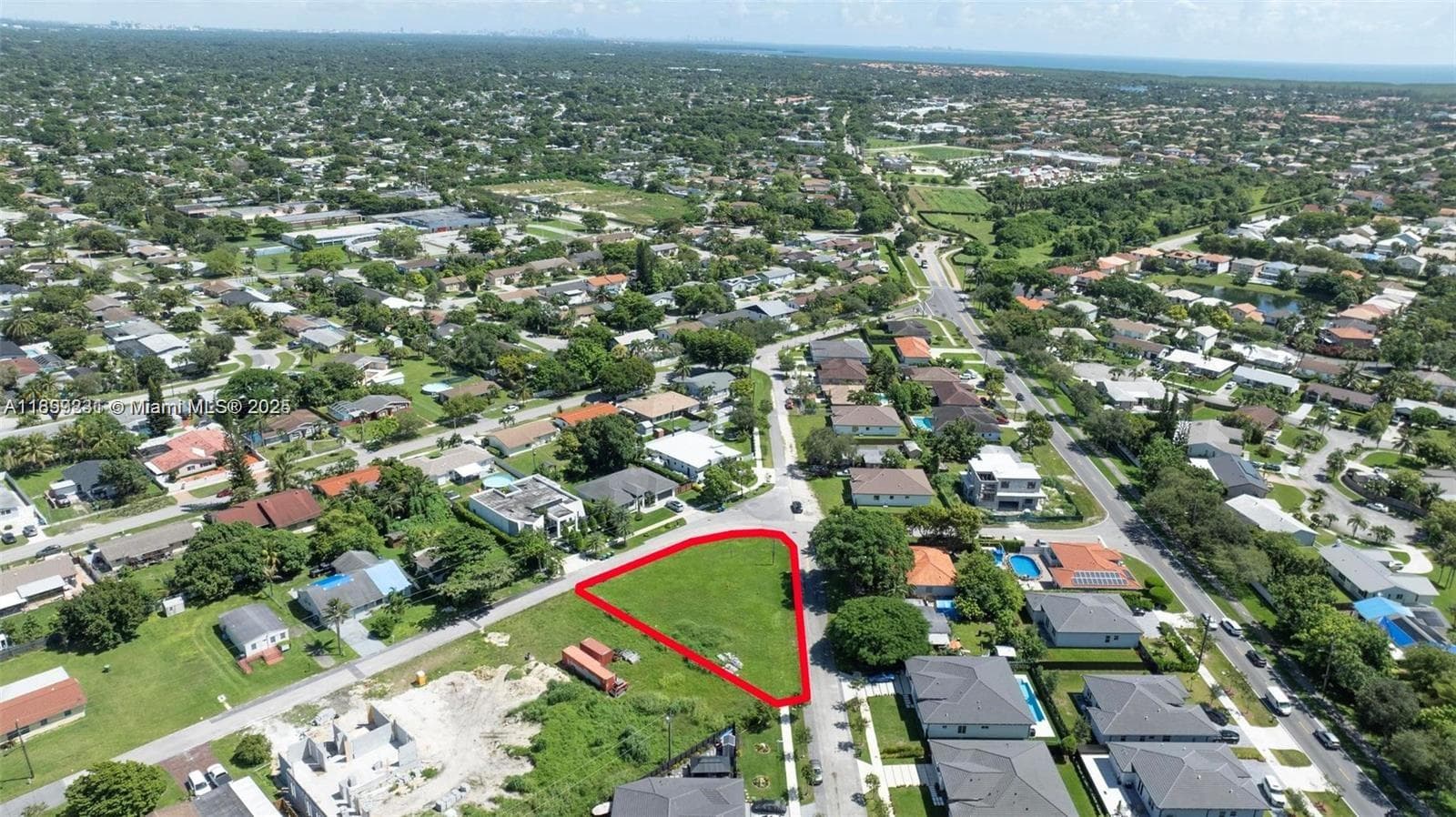9800 SW 213th St, Cutler Bay FL 33189 — 4