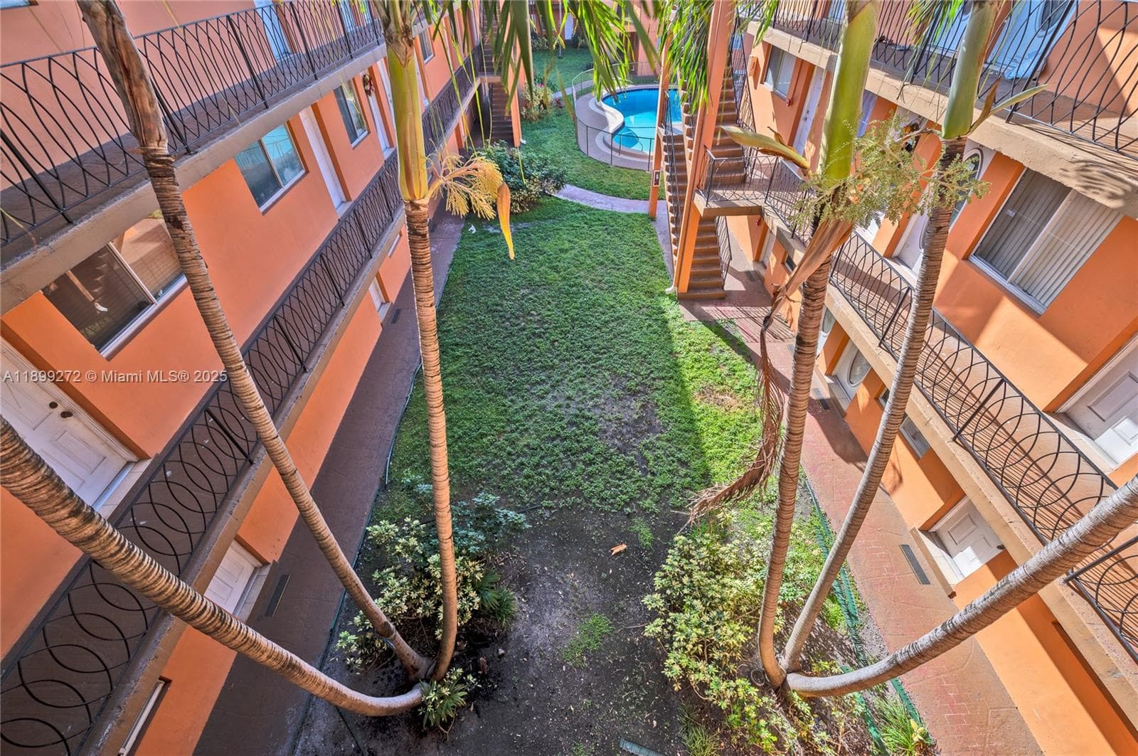 2330 NW 11th St # 46, Miami FL 33125 — 1