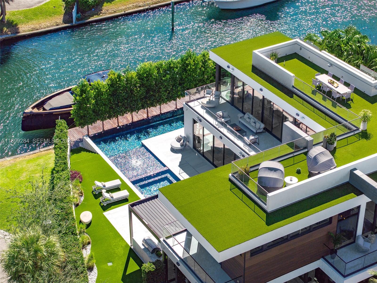 790 Lake Rd, Miami FL 33137 — 13