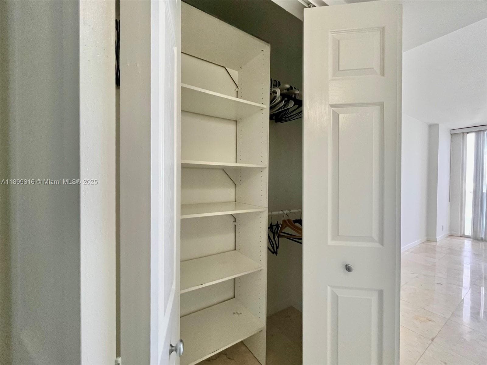 7601 E Treasure Dr # 2308, North Bay Village FL 33141 — 12