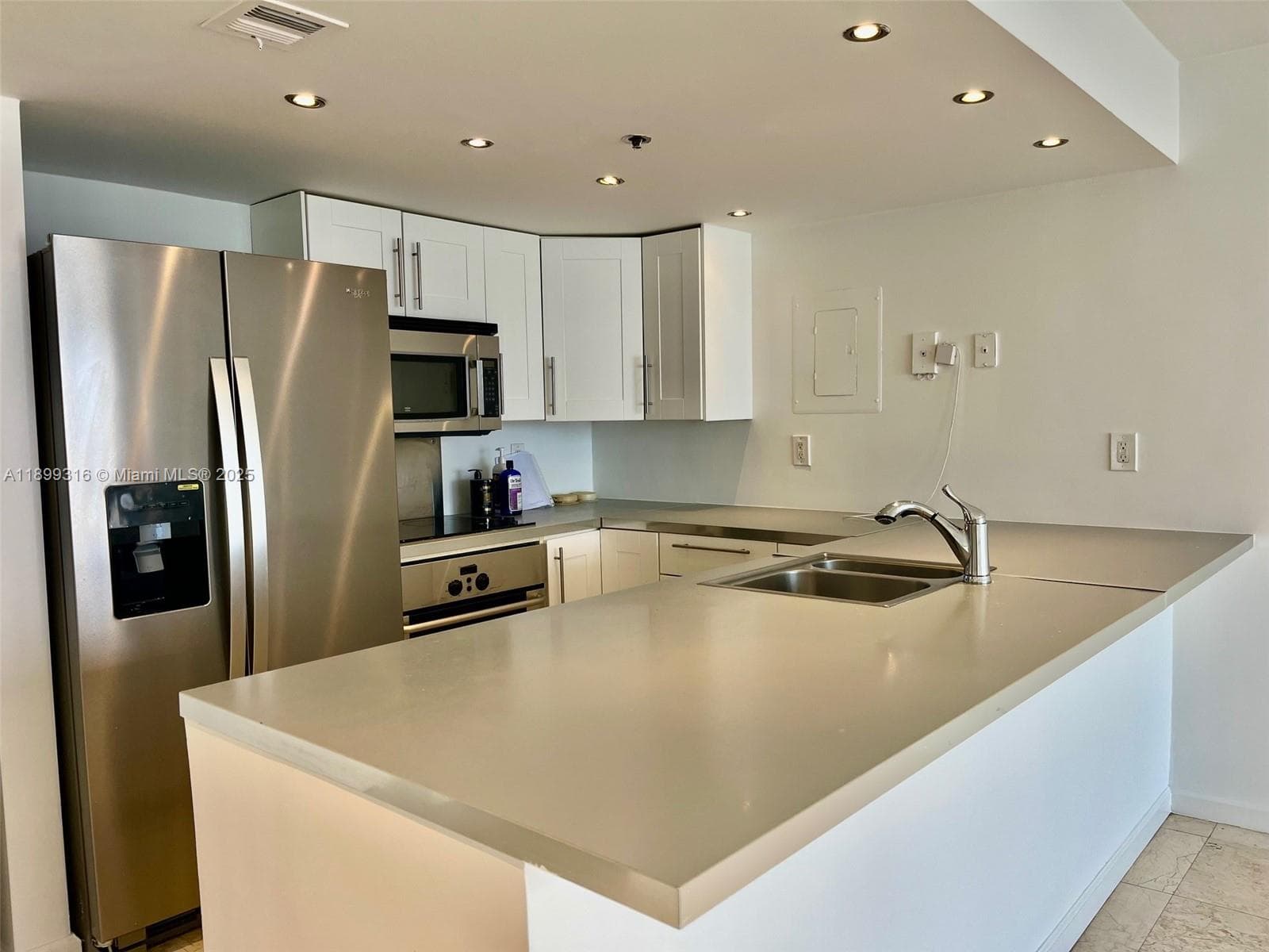 7601 E Treasure Dr # 2308, North Bay Village FL 33141 — 14