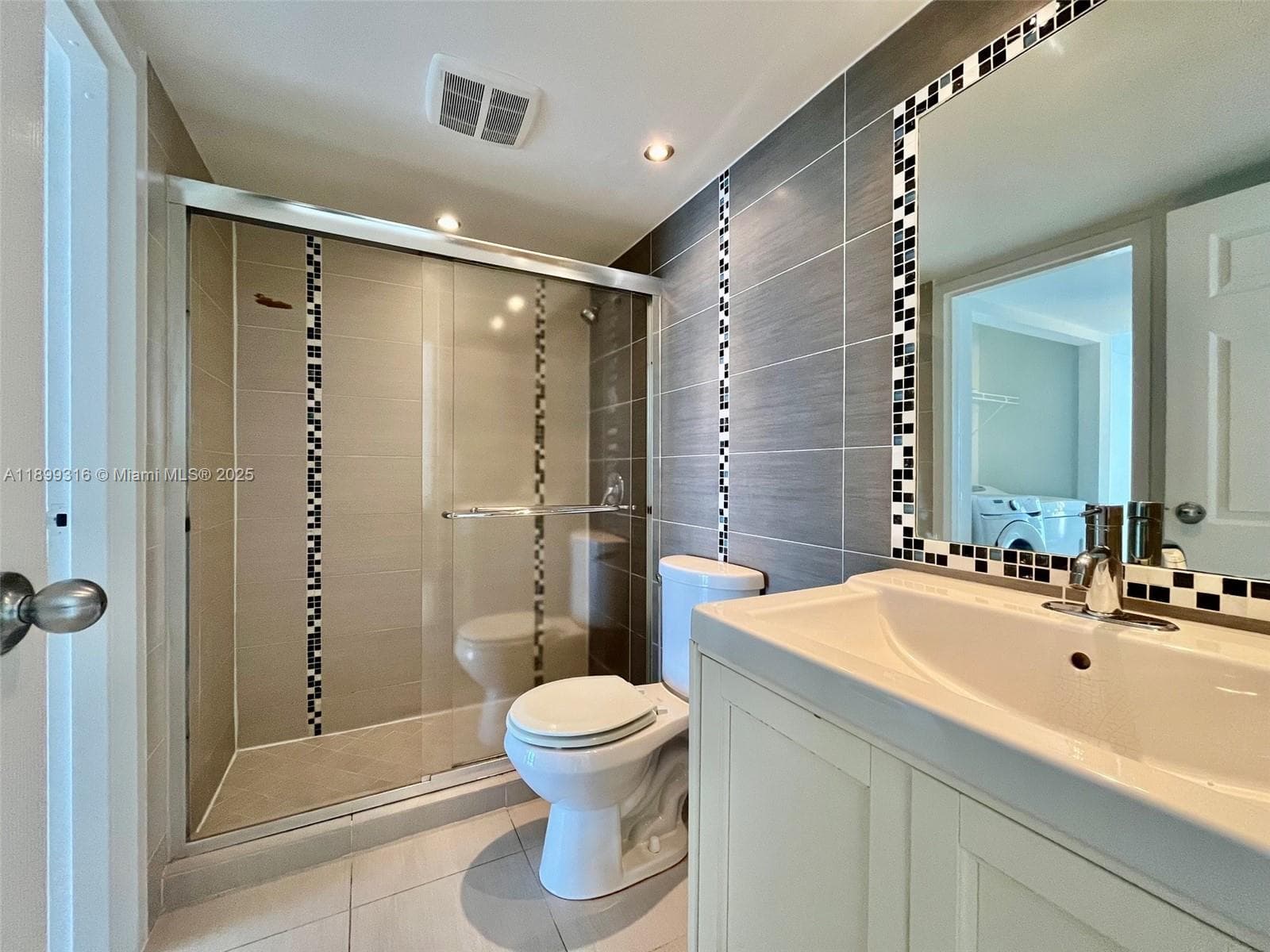 7601 E Treasure Dr # 2308, North Bay Village FL 33141 — 11